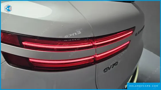 GENESIS GV70 2.5T GASOLINE 2WD
