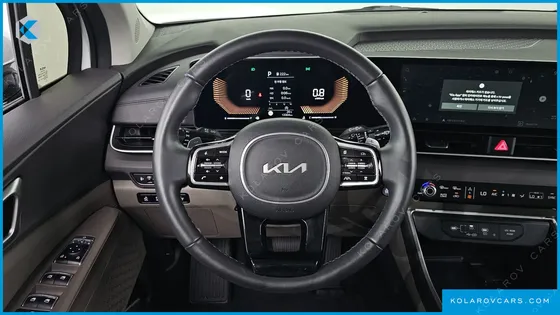 KIA CARNIVAL DIESEL 9-SEATER PRESTIGE