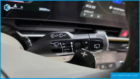 KIA CARNIVAL DIESEL 9-SEATER GRAVITY