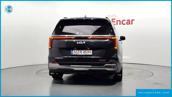 KIA CARNIVAL GASOLINE 7-SEATER NOBLESSE
