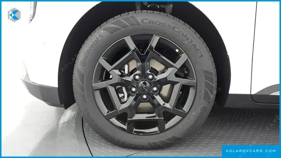KIA CARNIVAL HEV 9 SEATER X LINE