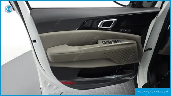 KIA CARNIVAL HEV 9 SEATER X LINE
