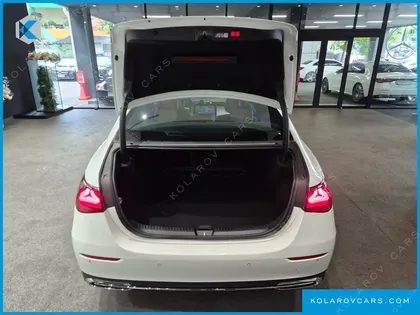 MERCEDES E-CLASS E200 EXCLUSIVE