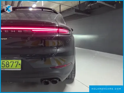 PORSCHE CAYENNE 3.0 E-HYBRID COUPE