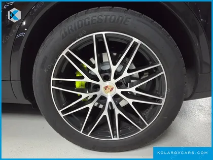 PORSCHE CAYENNE 3.0 E-HYBRID COUPE