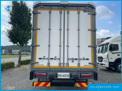 HYUNDAI PAVIS PRESTIGE