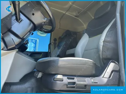 HYUNDAI PAVIS PRESTIGE