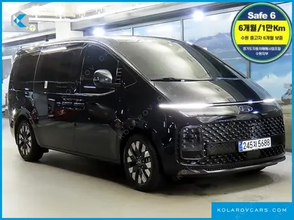 HYUNDAI STARIA 4WD LOUNGE 9-SEATER