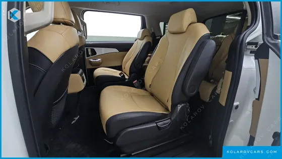 KIA CARNIVAL DIESEL 9-SEATER PRESTIGE