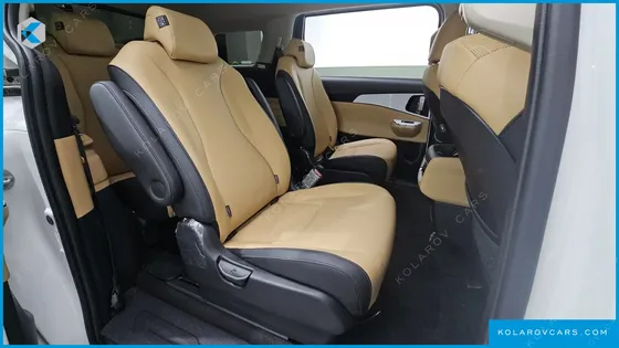 KIA CARNIVAL DIESEL 9-SEATER PRESTIGE