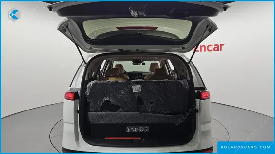 KIA CARNIVAL DIESEL 9-SEATER PRESTIGE