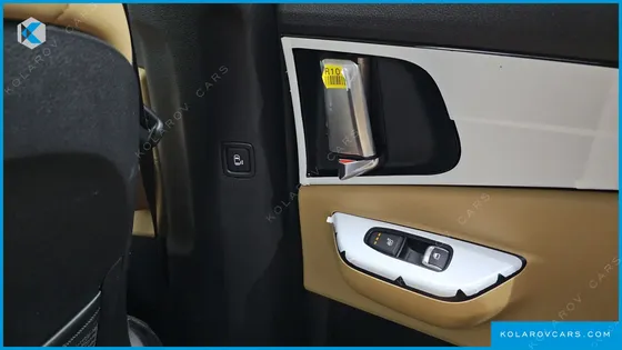 KIA CARNIVAL DIESEL 9-SEATER PRESTIGE