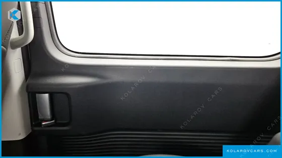 HYUNDAI STARIA TOURER 9-SEATER