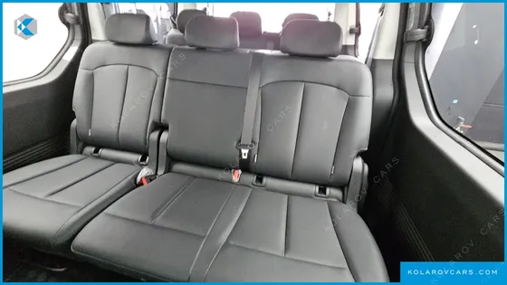 HYUNDAI STARIA TOURER 9-SEATER