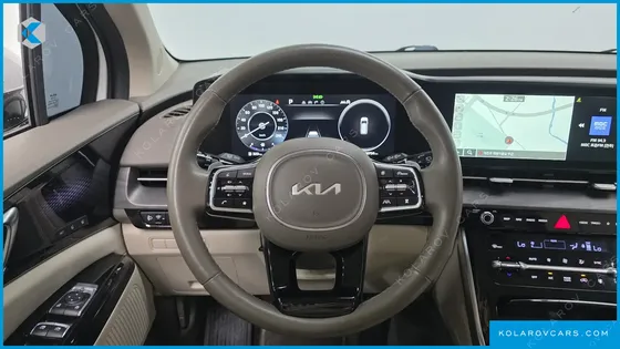 KIA CARNIVAL DIESEL 9-SEATER SIGNATURE