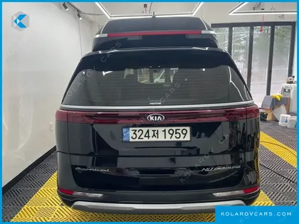 KIA CARNIVAL GASOLINE 9-SEATER HI-LIMOUSINE