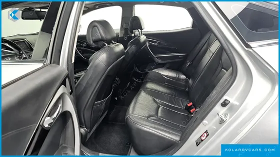 HYUNDAI GRANDEUR HG240 LUXURY