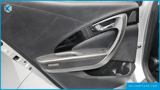 HYUNDAI GRANDEUR HG240 LUXURY