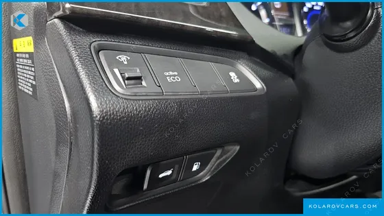 HYUNDAI GRANDEUR HG240 LUXURY