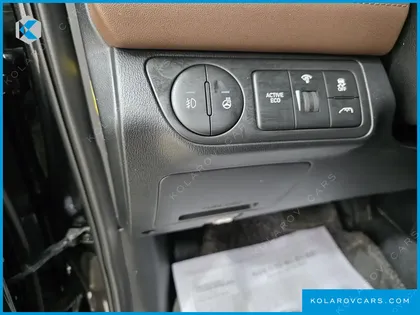 HYUNDAI STAREX URBAN 9-SEATER