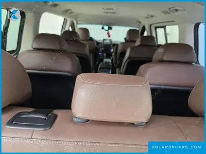 HYUNDAI STAREX URBAN 9-SEATER