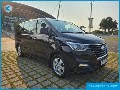HYUNDAI STAREX WAGON 12-SEATER