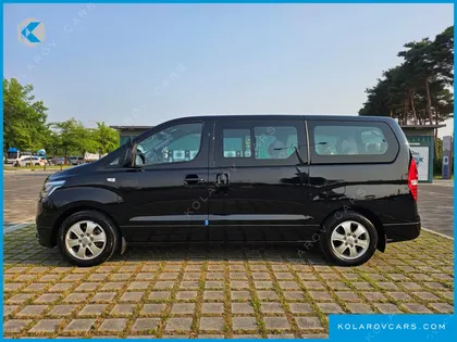 HYUNDAI STAREX WAGON 12-SEATER