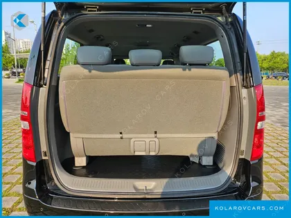 HYUNDAI STAREX WAGON 12-SEATER