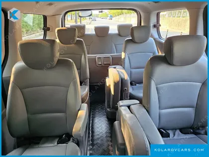 HYUNDAI STAREX WAGON 12-SEATER