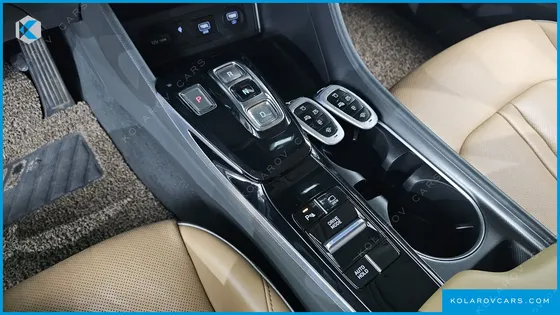 HYUNDAI SONATA 2.0 LPG(DISABLED PERSON)