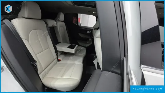 VOLVO XC40 B4 ULTIMATE BRIGHT