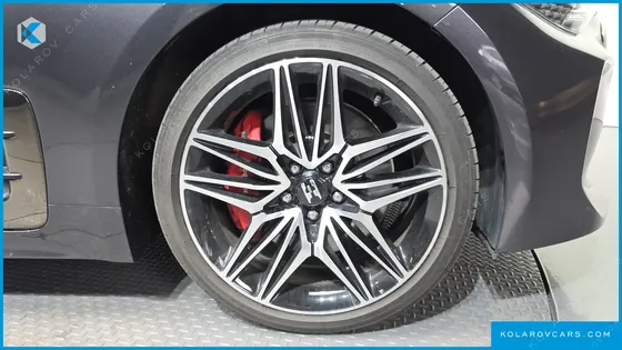 KIA STINGER 2.5 AWD MASTERS