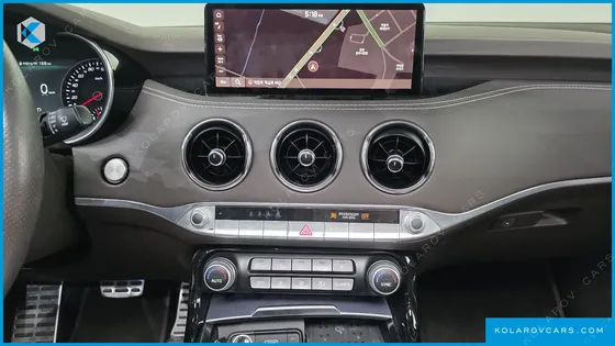 KIA STINGER 2.5 AWD MASTERS