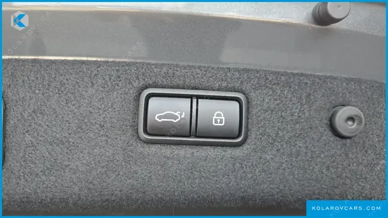 GENESIS G70 2.0T AWD