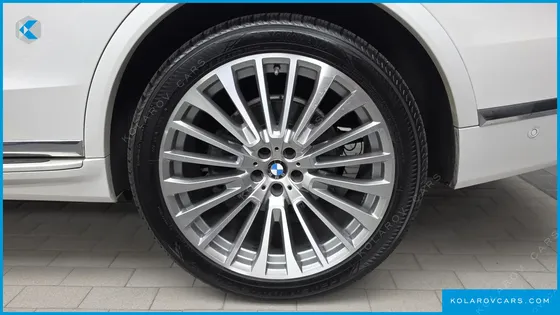 BMW X7 XDRIVE 30D DESIGN PURE EXCELLENT 6-SEATER
