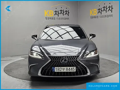 LEXUS ES EXECUTIVE