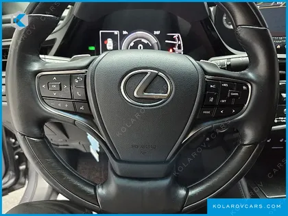 LEXUS ES EXECUTIVE