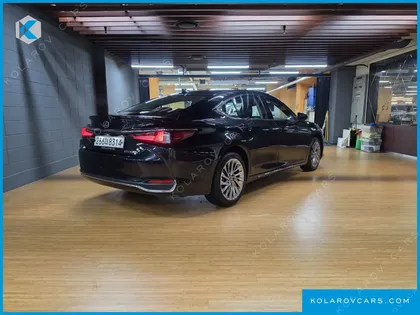 LEXUS ES LUXURY PLUS
