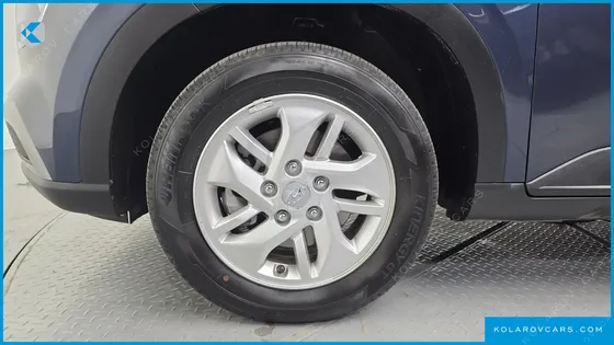 HYUNDAI VENUE 1.6 MODERN PLUS