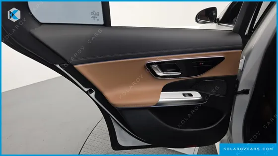 MERCEDES E-CLASS E200 AVANTGARDE