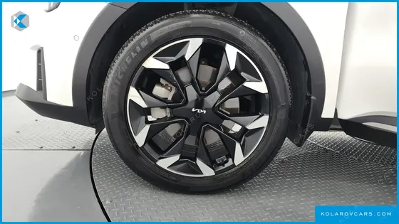 KIA SORENTO GASOLINE 2.5T 2WD