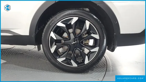 KIA SORENTO GASOLINE 2.5T 2WD