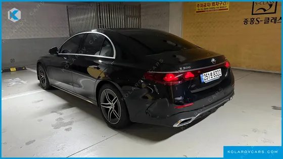 MERCEDES E-CLASS E300 4MATIC AMG LINE