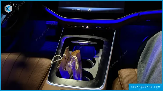 MERCEDES E-CLASS E300 4MATIC AMG LINE