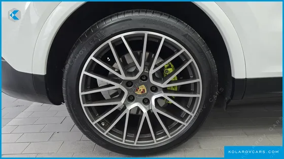 PORSCHE CAYENNE 3.0 E-HYBRID