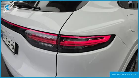PORSCHE CAYENNE 3.0 E-HYBRID