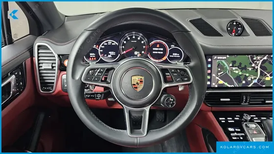PORSCHE CAYENNE 3.0 COUPE PLATINUM EDITION