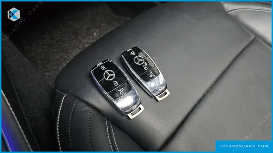 MERCEDES E-CLASS E220D 4MATIC AMG LINE