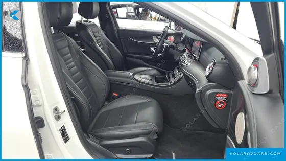 MERCEDES E-CLASS E220D 4MATIC AMG LINE