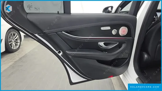 MERCEDES E-CLASS E220D 4MATIC AMG LINE